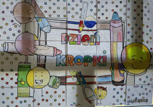 Kropkowe dzieła zawieszone na szkolnych korytarzach w budynku A i B
