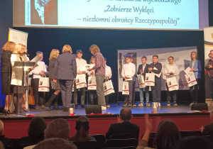 Wręczenie nagród laureatom konkursu Żołnierze Wyklęci – niezłomni obrońcy Rzeczypospolitej” podczas Gali finałowej.