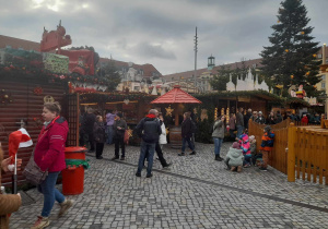 Jarmark bożonarodzeniowy w Dreźnie.