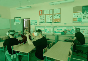Wirtualna podróż po elektrowniach w okularach VR.