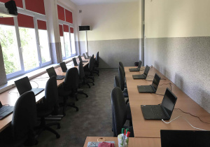 Sala A14 wyremontowana i wyposażona z dofinansowaniem Unii Europejskiej.