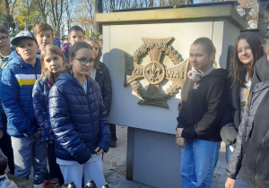 Powązki Cmentarz Wojskowy - krzyż harcerski