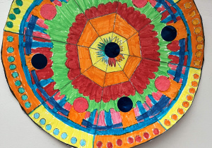Mandala wykona przez Krzysztofa, ucznia klasy 5b.Technika pastelowa