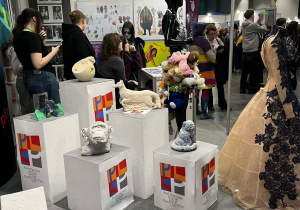 Festiwalowe stanowisko Państwowego Liceum Sztuk Plastycznych w Łodzi.