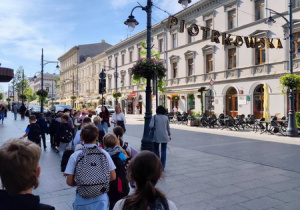 Wycieczkę zakończył spacer ulicą Piotrkowską