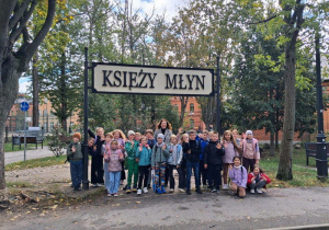 Uczniowie klasy 2a w odwiedzinach na Księżym Młynie